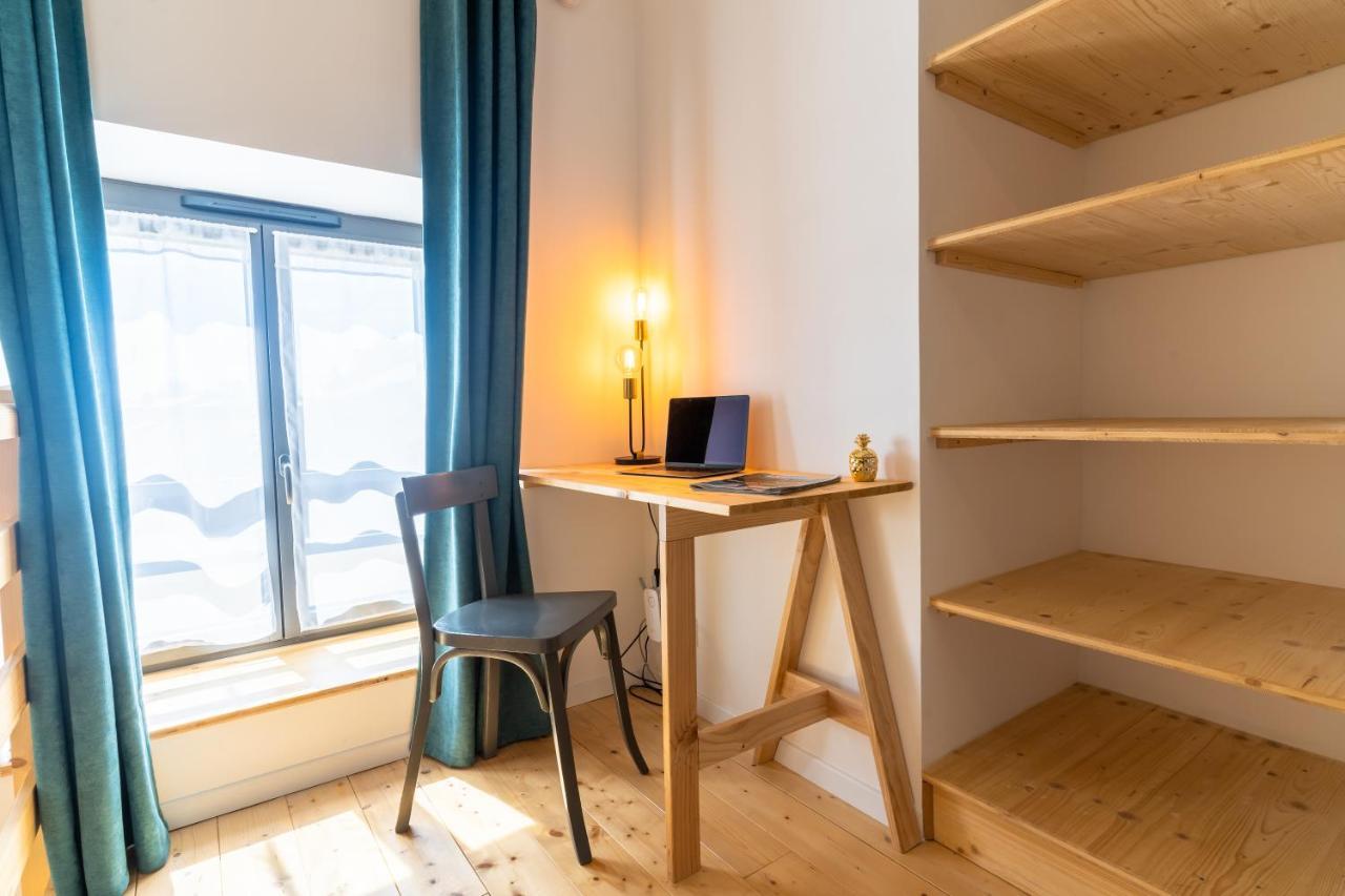 Au Logis De Bellefois - Chambres D'Hotes Neuville-du-Poitou Exteriör bild