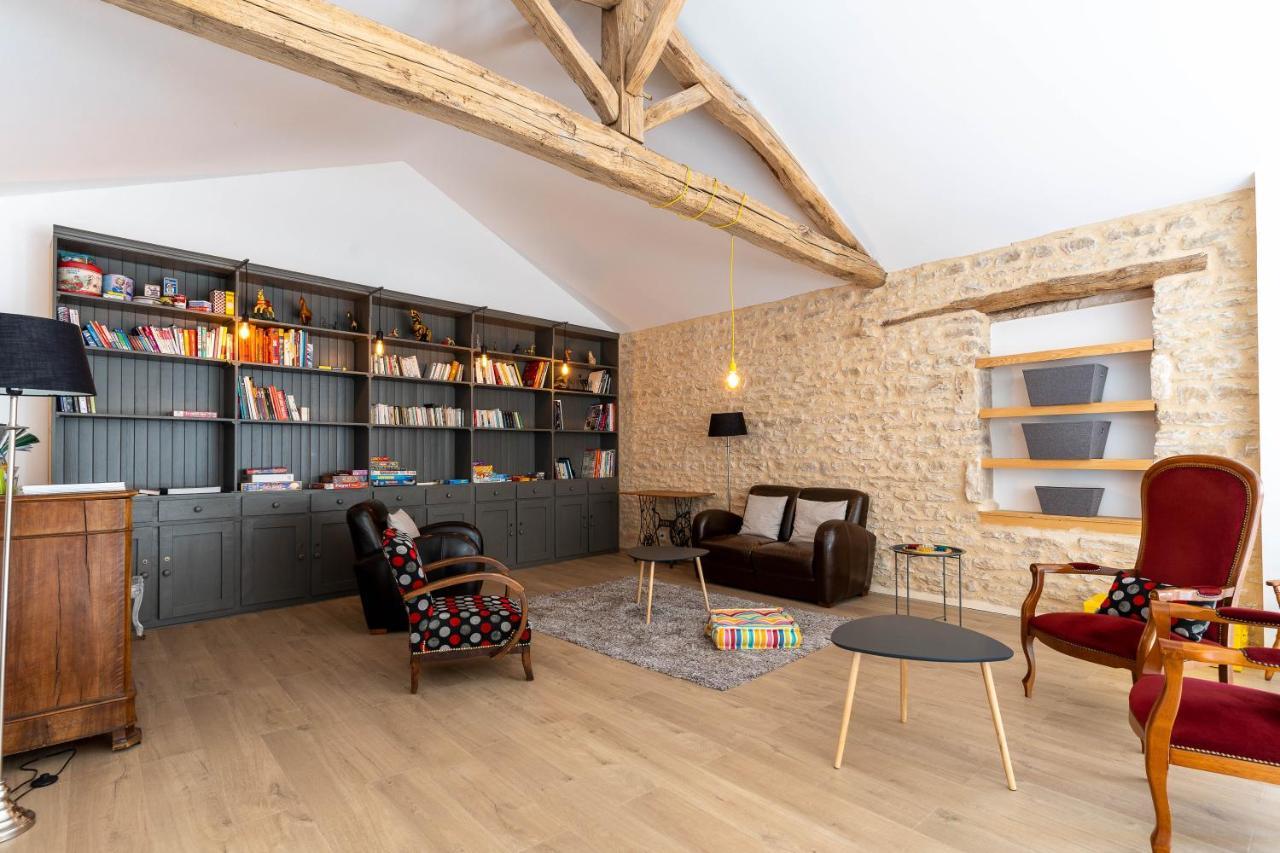 Au Logis De Bellefois - Chambres D'Hotes Neuville-du-Poitou Exteriör bild